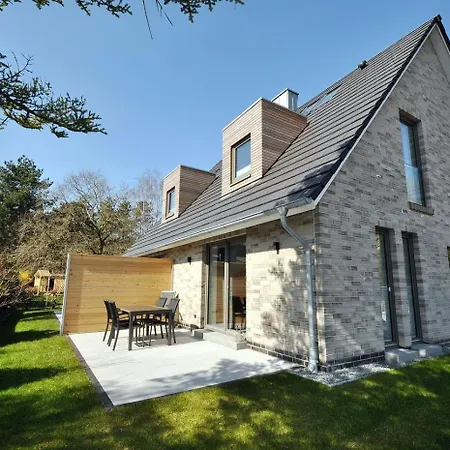 Holiday home Doppelhaushaelfte